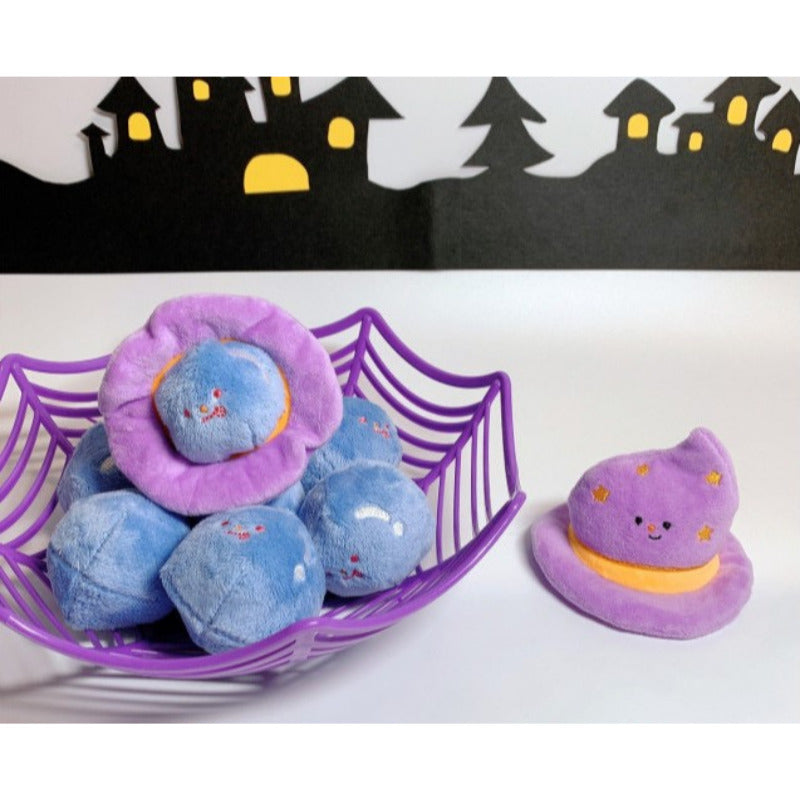 WITCH'S HAT AND CRYSTAL BALL