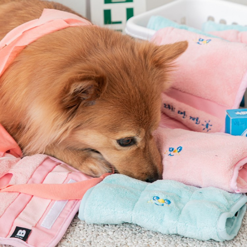 FLUFFY TOWEL TOY